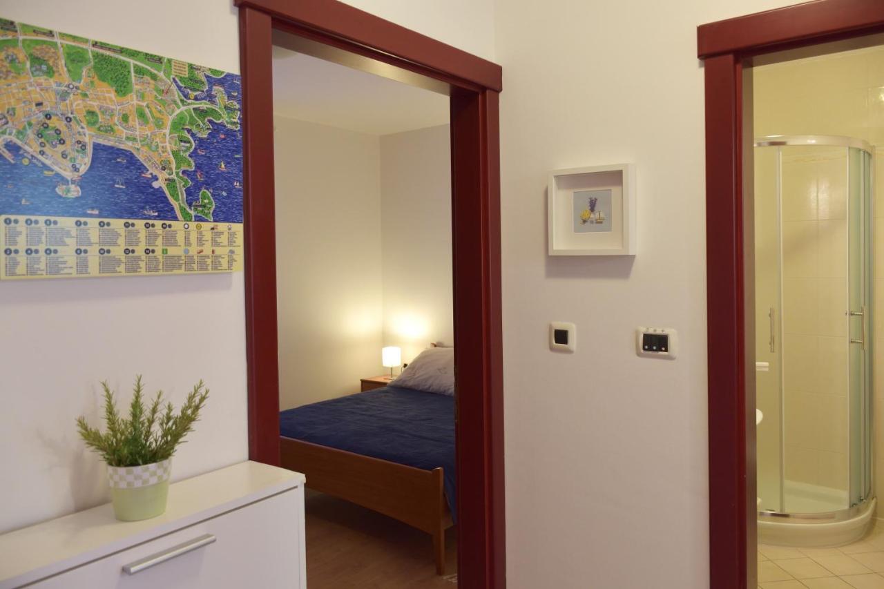 Pino Apartment Pula Bagian luar foto